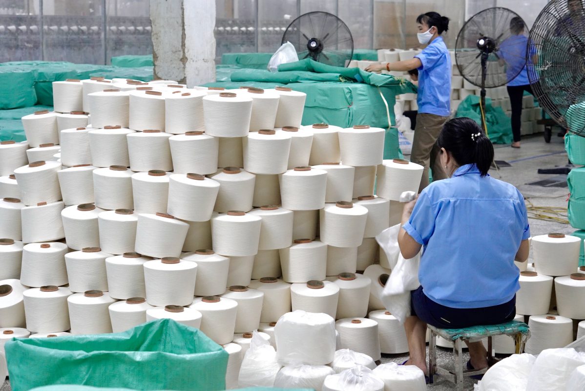 Công Ty Cổ Phần Dệt May Hoàng Thị Loan